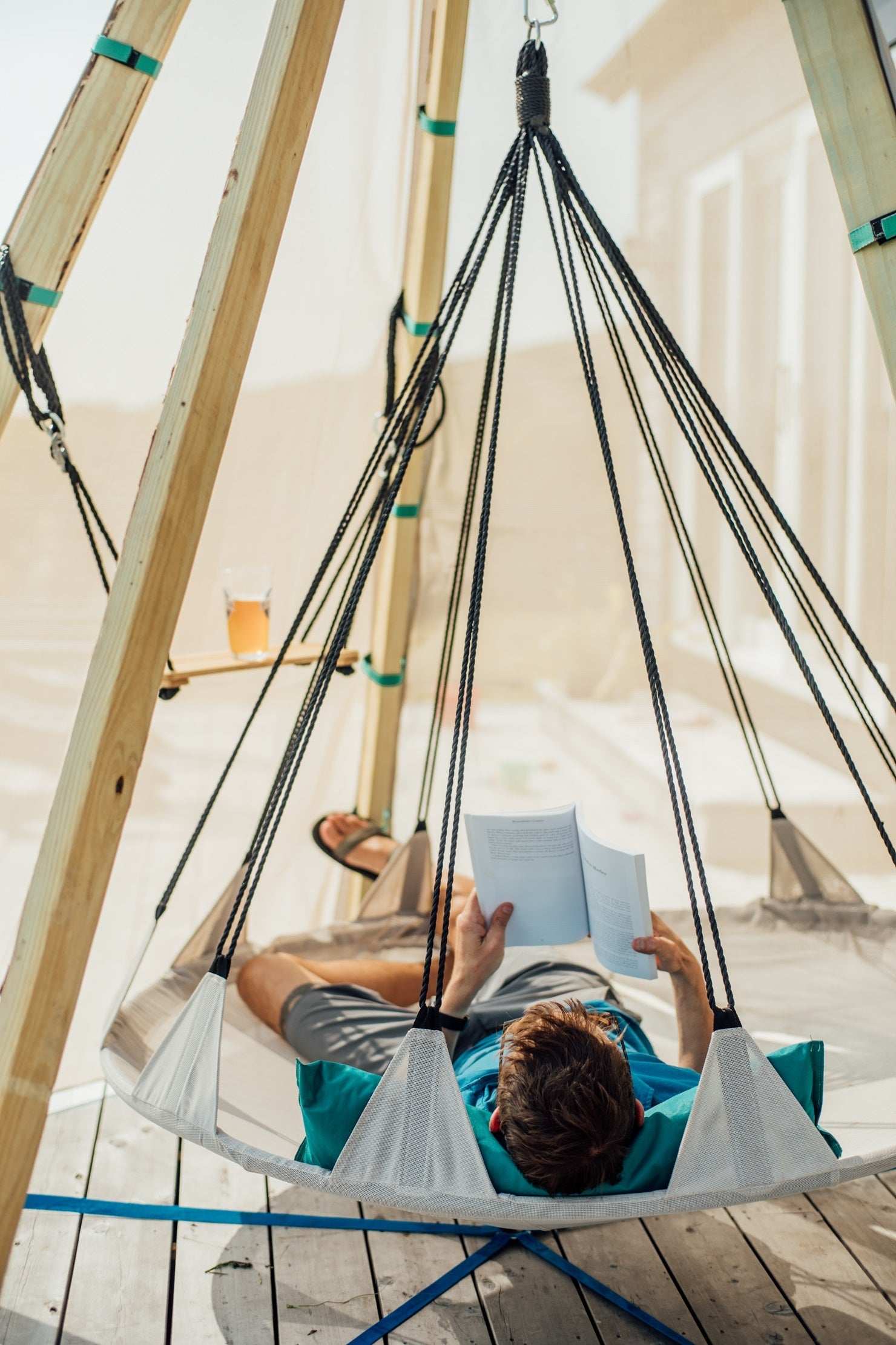 Sky Hover Swing